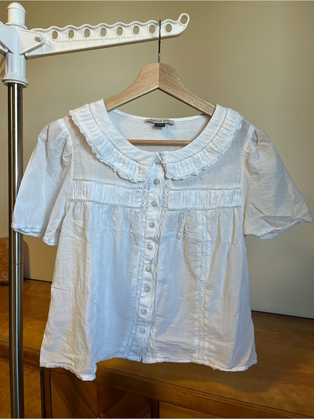 American Eagle Outfitters White Ruffled Button Blouse